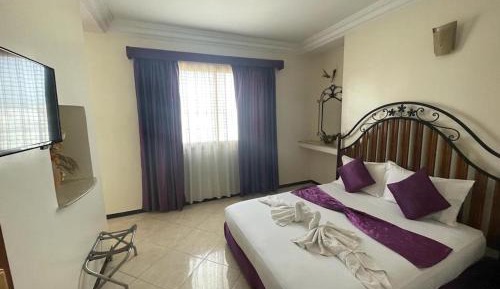  A double room with one large bed