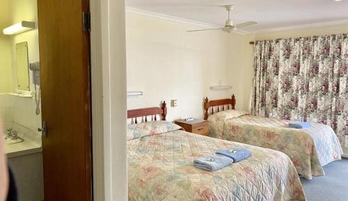 Deluxe Double Room with Extra Bed