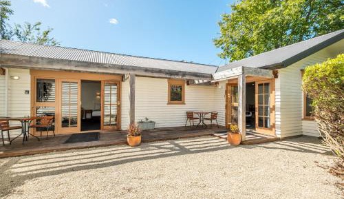 Garden Studio with Spa Bath - Adult Only