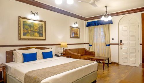  Premier Room