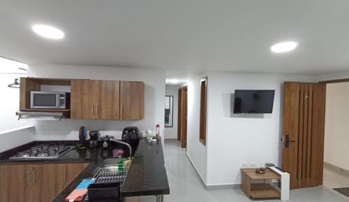 Apartment with Mountain View