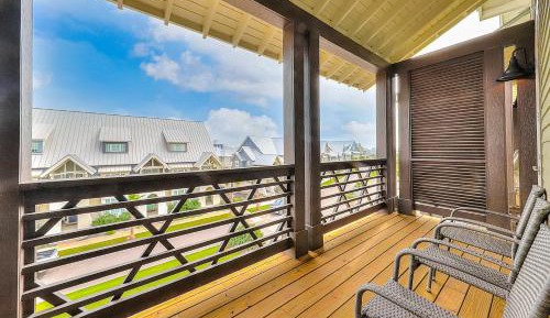 Four bedroom holiday home 