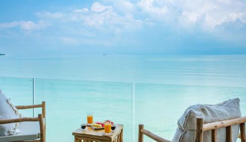 Deluxe Double Room with Balcony and Sea View