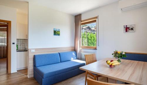 Superior One-Bedroom Apartment with Balcony