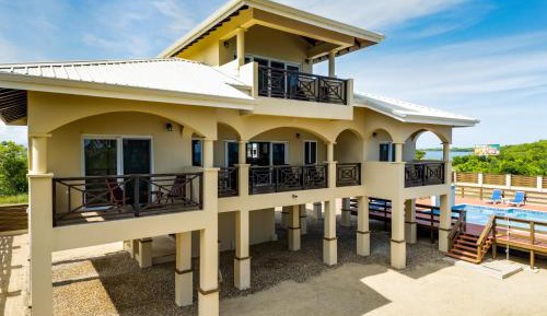 Villa with Sea View