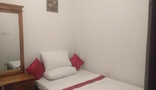 Budget Single Room