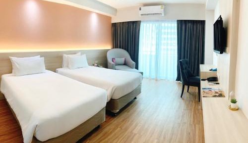 Deluxe Double or Twin Room with Balcony