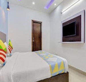 Deluxe Double Room with Extra Bed