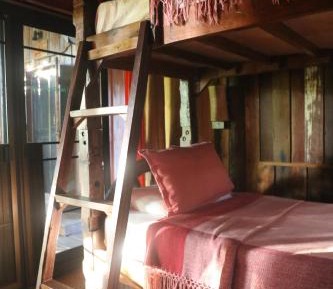 Mountain View Lodge with Free One Way Airport Transfer