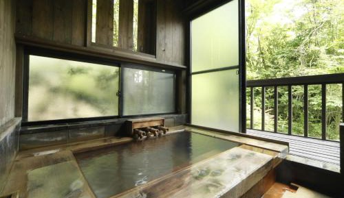 Luxury House with Tatami Area and Open-Air Bath