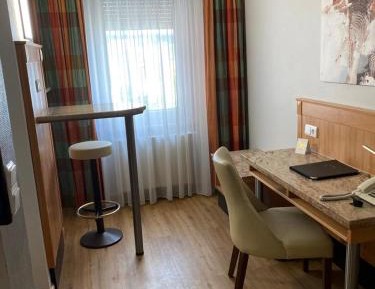 Deluxe Apartment (2 Adults)