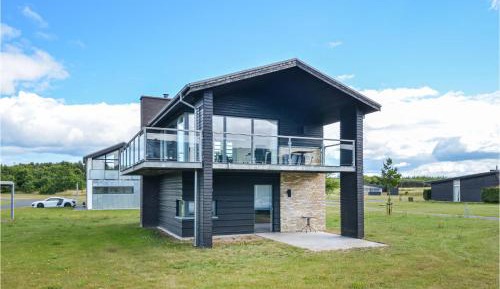 Two-Bedroom Holiday Home