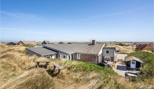 Five-Bedroom Holiday Home