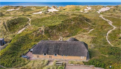 Four-Bedroom Holiday Home