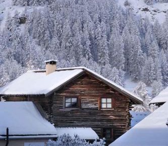 Cottage with Garden View
