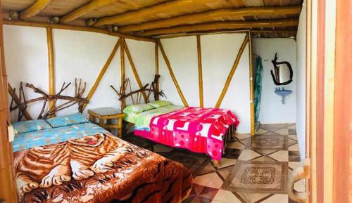 Twin Room with Private Bathroom