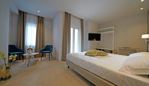 Double or Twin Room with Balcony