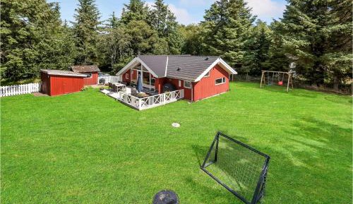 Two-Bedroom Holiday Home