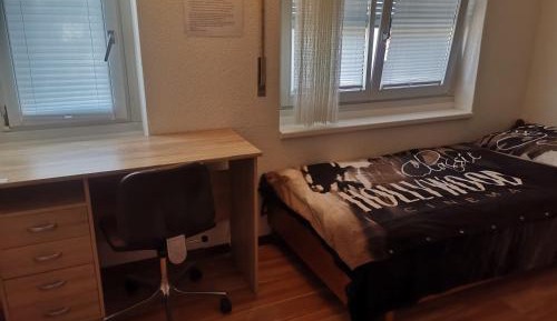 Economy Single Room