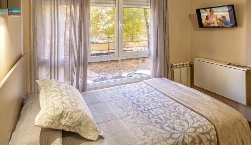 Economy Single Room