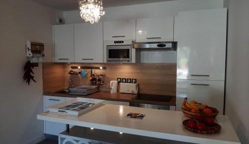 Apartment (4 Adults)