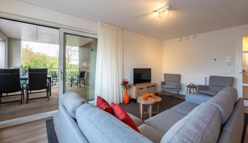 Apartment 06