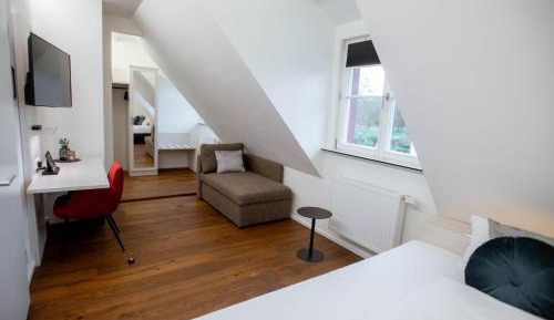 Large Double Room