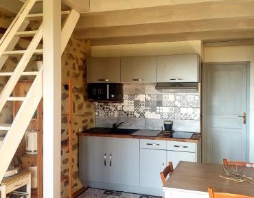 Quadruple Room with Private Bathroom