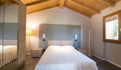 Cottage with Garden View