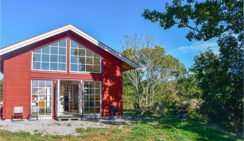 Four-Bedroom Holiday Home
