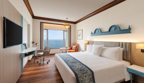 Executive King Room