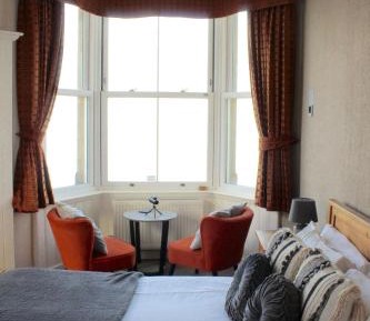 Family Room with Sea View ( 4 Adults)