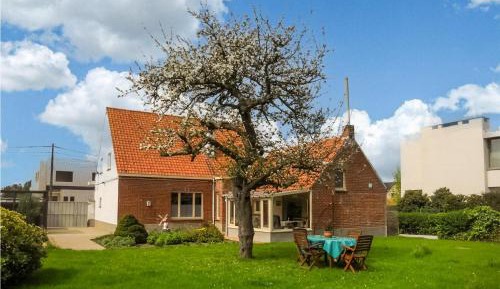 Two-Bedroom Holiday Home