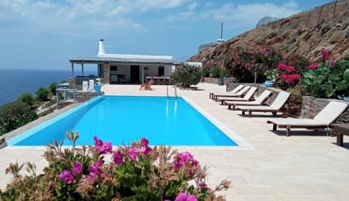 Villa with Sea View