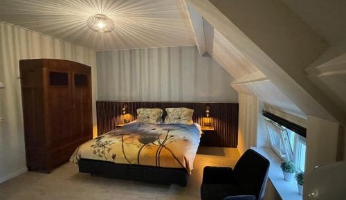 Triple Room with Private Bathroom