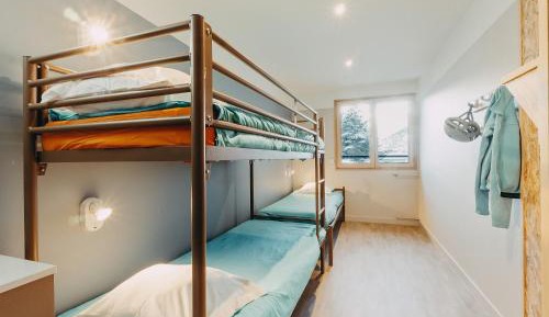 Triple Room with Shared Bathroom
