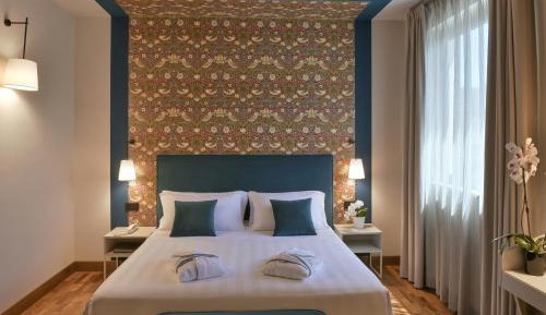 Junior Suite with Garden View