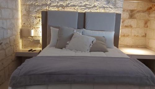 Quadruple Room with Private Bathroom