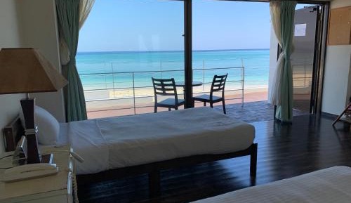 Standard Twin Room with Sea View