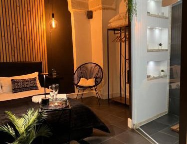 King Suite with Spa Bath