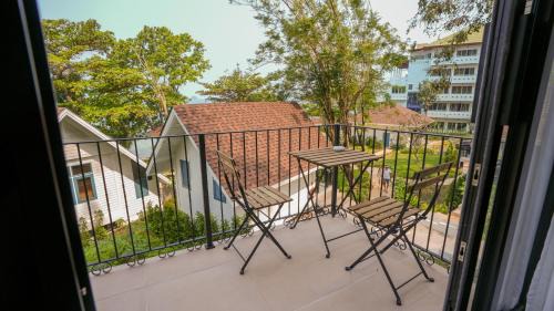 Deluxe Villa with Garden View