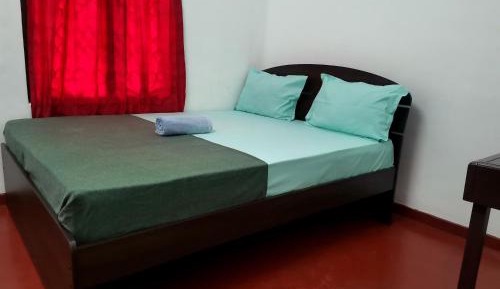 Double Room with Shared Bathroom