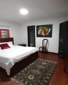 Deluxe Room (2 Adults + 1 Child)