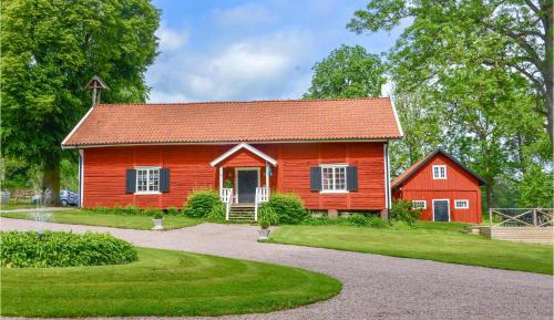 Two-Bedroom Holiday Home