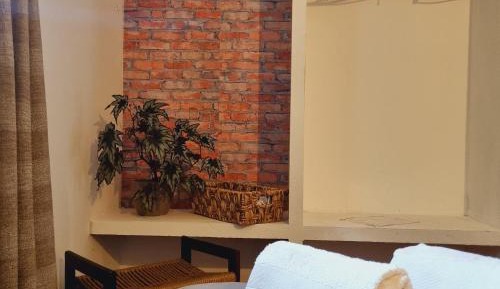 One-Bedroom Bungalow