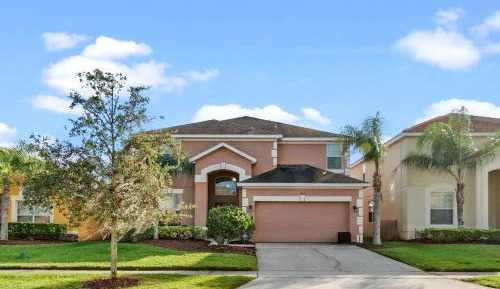 Six-Bedroom Holiday Home