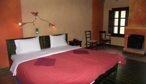 Split Level with Fire place