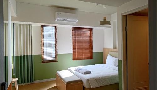 Deluxe Studio