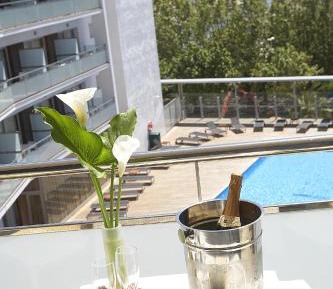 Double Room with Pool View