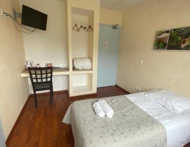 Single Room with Bathroom